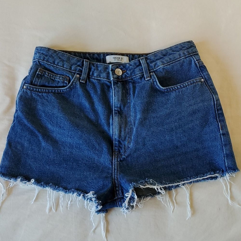Forever 21 Raw Hem Blue Jean Shorts Size 26